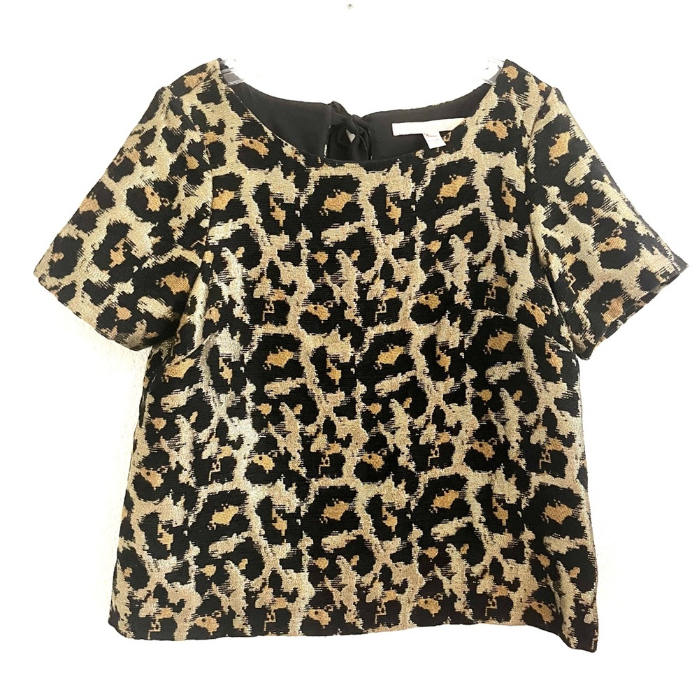 Stunning Hutch by Anthropologie leopard blouse tie back